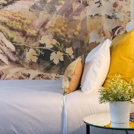 Wine House - & Bed & Breakfast Lisboa