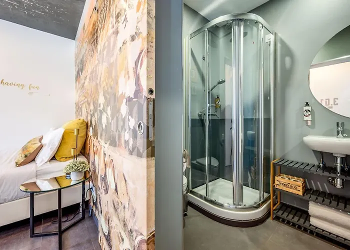 Wine House - & Couette-café Lisboa