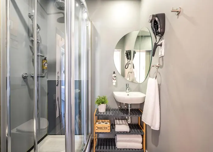 Couette-café Wine House - & 4*