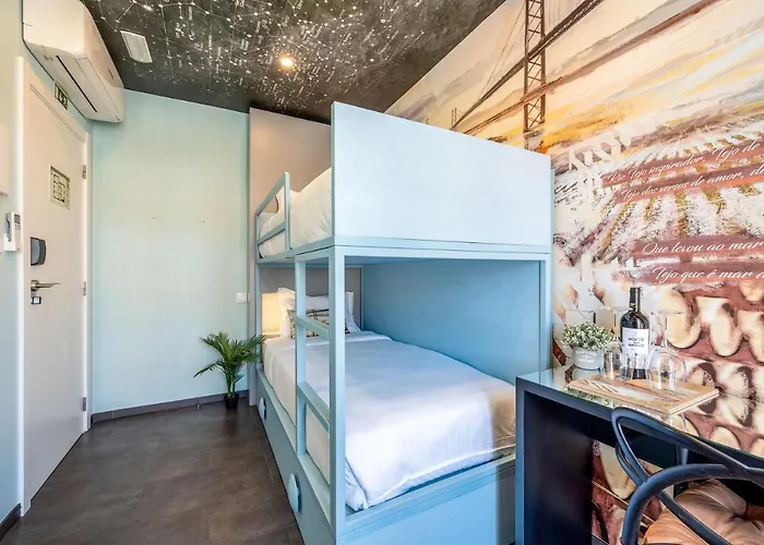 Couette-café Wine House - & 4*