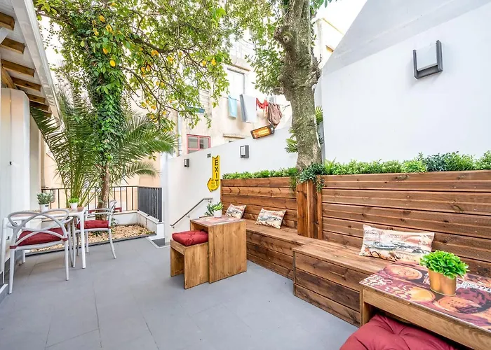 Wine House - & Couette-café Lisboa