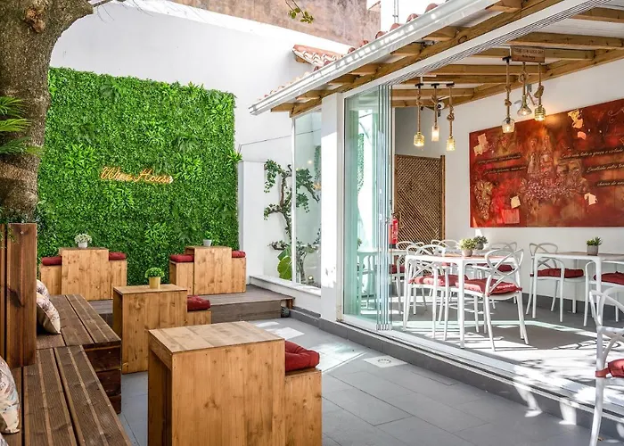 Couette-café Wine House - & 4*