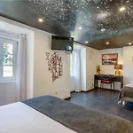Wine House - & Couette-café 4*
