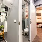 Wine House - & Couette-café Lisboa