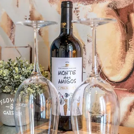 Frühstückspension Wine House - & 4*